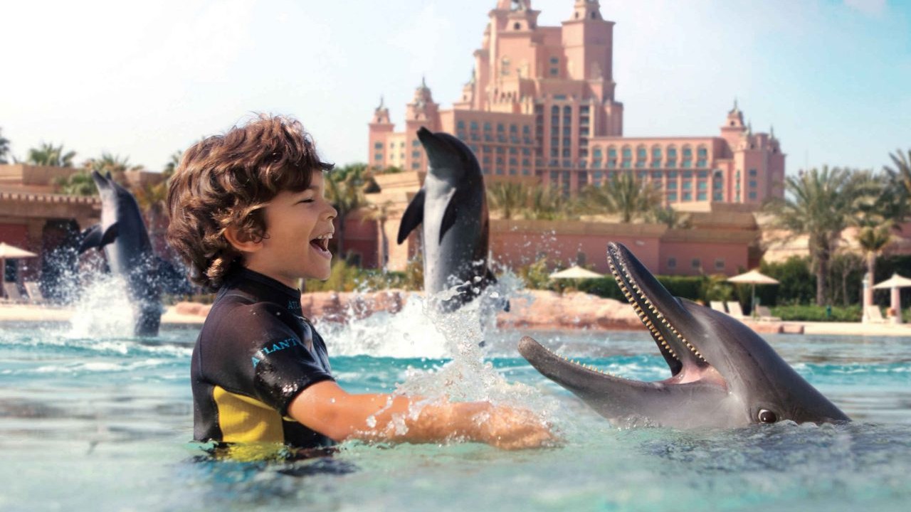 کودکان در پارک آبی آتلانتیس دبی
