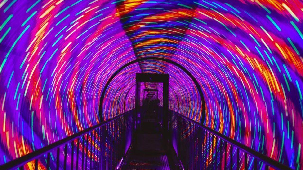 تونل ورتکس موزه ایلوژن