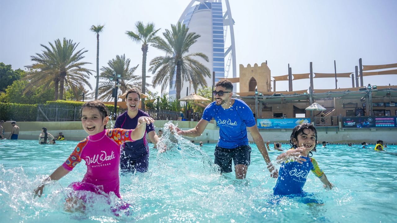 تفریحات دبی پارک آبی وایلد وادی